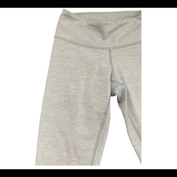 LULULEMON Crop Leggings With Elastic Waistband Grey Size 4 - Picture 3 of 9